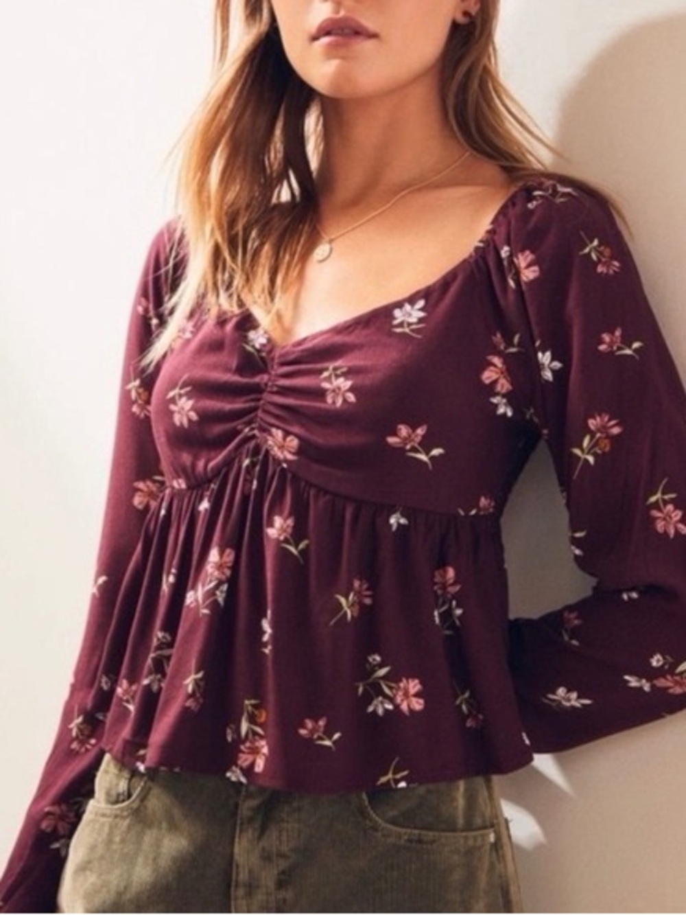 La Hearts Floral Tie-Front Peasant Blouse in Deep Burgundy